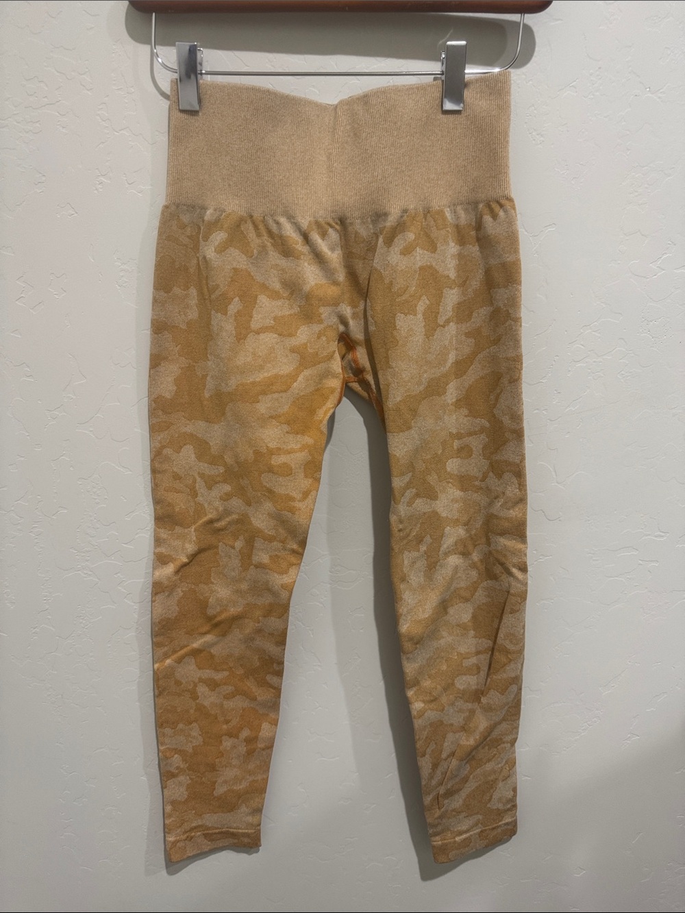 NVGTN Camo Leggings - Tan